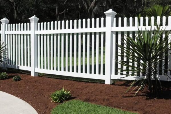 FenceCraft: Charleston’s Trusted Choice for Residential Fencing Solutions
